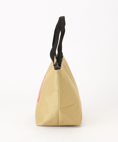 FREAK'S STORE（フリークスストア）の「CHUMS/チャムス CHUMS Logo Soft Cooler Tote Mini（キッチンツール・メンズ・ベージュ/レッド・ONE SIZE）」の4枚目の写真