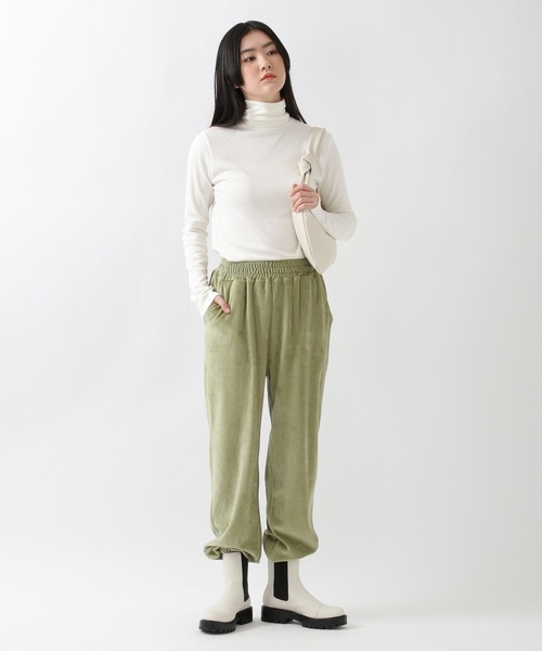 ALAND（エーランド）の「3.3Field Trip／SOFT BASICタートルネック　2260582（Tシャツ/カットソー・レディース・ブラック/ブラウン/ライトグリーン/アイボリー・FREE）」の21枚目の写真