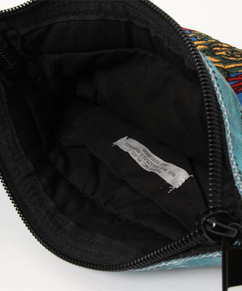 PUEBCO(プエブコ)の「MAO'S FABRIC POUCH(ハンドバッグ・メンズ・ダークパープル/レッド/ブルー/ダークブラウン/ブラウン・ONE SIZE)」の7枚目の写真