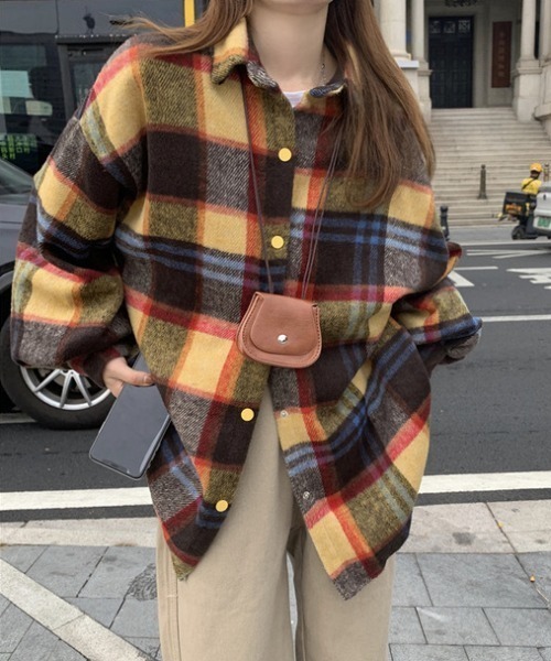 MANGROVE（マングローブ）の「レトロチェックオーバーサイズヘビーネルシャツ（シャツ/ブラウス・レディース・イエロー/グリーン・FREE）」の5枚目の写真