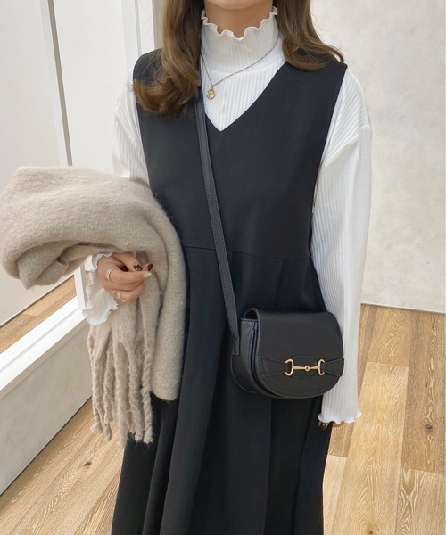 apres jour（アプレジュール）の「Vネックジャンスカ【ZOZOTOWN限定アイテム】【１.１】（ワンピース・レディース・ダークブラウン/ブラック・MEDIUM/SMALL/X-LARGE）」の2枚目の写真