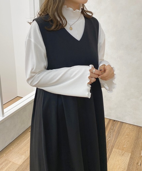 apres jour（アプレジュール）の「Vネックジャンスカ【ZOZOTOWN限定アイテム】【１.１】（ワンピース・レディース・ダークブラウン/ブラック・MEDIUM/SMALL/X-LARGE）」の3枚目の写真