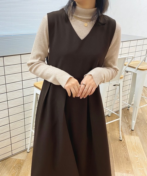 apres jour（アプレジュール）の「Vネックジャンスカ【ZOZOTOWN限定アイテム】【１.１】（ワンピース・レディース・ダークブラウン/ブラック・MEDIUM/SMALL/X-LARGE）」の15枚目の写真