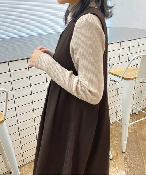 apres jour（アプレジュール）の「Vネックジャンスカ【ZOZOTOWN限定アイテム】【１.１】（ワンピース・レディース・ダークブラウン/ブラック・MEDIUM/SMALL/X-LARGE）」の16枚目の写真