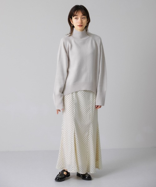 KBF(ケイビーエフ)の「ドット柄マーメイドスカート(スカート・レディース・ホワイト系その他/ブラック系その他・ONE)」の7枚目の写真