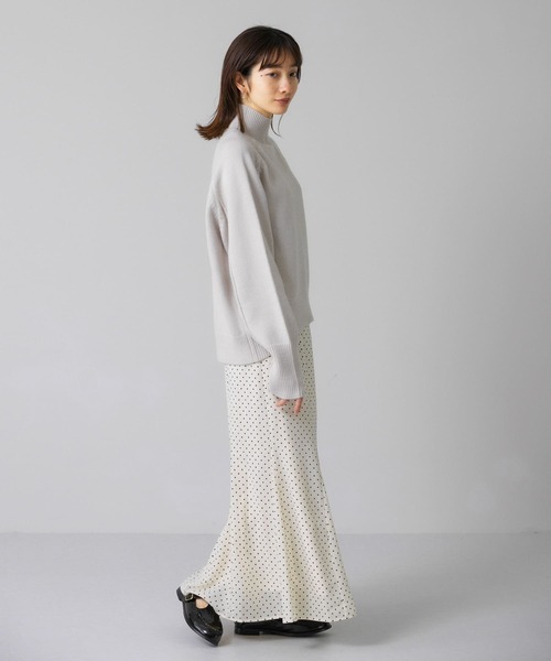KBF(ケイビーエフ)の「ドット柄マーメイドスカート(スカート・レディース・ホワイト系その他/ブラック系その他・ONE)」の8枚目の写真