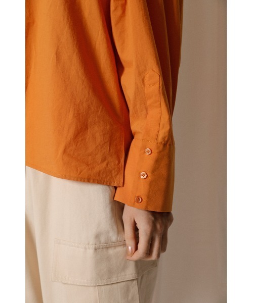 crie conforto（クリーコンフォルト）の「ショルダーフリルブラウス（シャツ/ブラウス・レディース・ブラック/オフホワイト/オレンジ・SMALL/MEDIUM）」の19枚目の写真