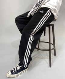 adidas/アディダス ルーズシルエット スリーストライプススウェットパンツ DC553