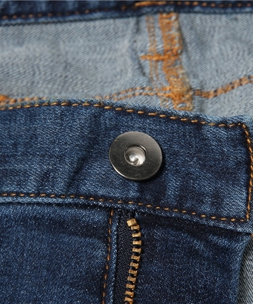 VENCEEXCHANGE（ヴァンスエクスチェンジ）の「デニムスキニーパンツ                （デニムパンツ・メンズ・スカイブルー/ブルー・SMALL/LARGE/MEDIUM）」の13枚目の写真