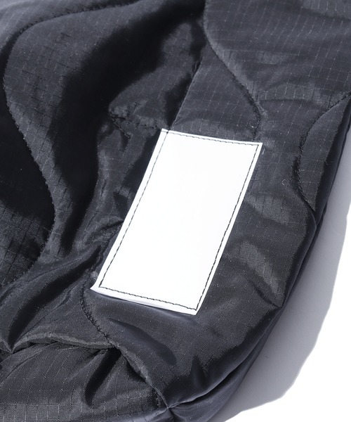 THRIFTY LOOK（スリフティールック）の「THRIFTY LOOK/スリフティルック QUILT EFFECT BAG  巾着キルティングバッグ（ショルダーバッグ・メンズ・ブラック/グレー/オリーブ・ONE SIZE）」の17枚目の写真