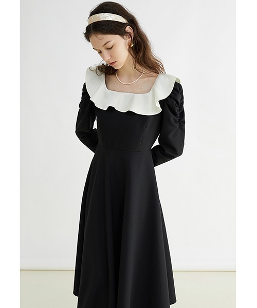 【Fano Studios】Ruffled square collar black dress FC22L002