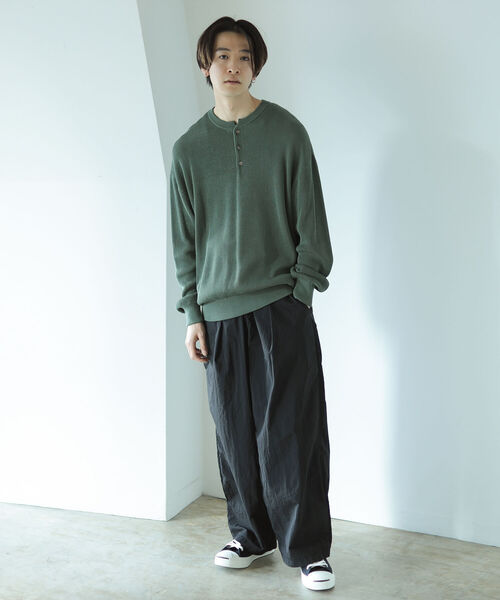 BEAMS T（ビームスティー）の「Crepuscule / Aze Henly Neck Long Sleeve（Tシャツ/カットソー・メンズ・グリーン/ブルー・SMALL/MEDIUM/LARGE）」の3枚目の写真