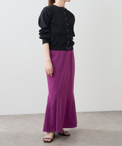 natural couture（ナチュラルクチュール）の「【WEB限定・2サイズ展開】理想の美シルエットラインが叶うハイウエスト落ち感マーメイドスカート（スカート・レディース・ブラック/パープル/アイボリー/グリーン・MEDIUM/SMALL）」の4枚目の写真