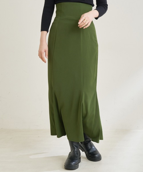 natural couture（ナチュラルクチュール）の「【WEB限定・2サイズ展開】理想の美シルエットラインが叶うハイウエスト落ち感マーメイドスカート（スカート・レディース・ブラック/パープル/アイボリー/グリーン・MEDIUM/SMALL）」の14枚目の写真