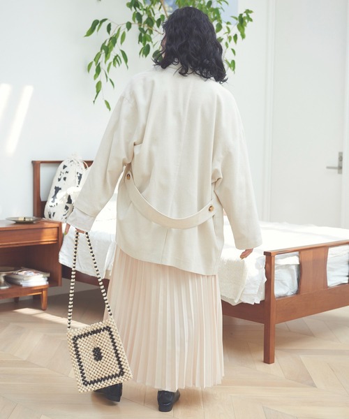 Libra Cue(リブラ キュー)の「”プリーツロングスカート” ゴムウエストのリラックス仕様、裏地付き、着回しが効くオールシーズンスカート(スカート・レディース・ブラック/レッド/アイボリー/イエロー・FREE)」の7枚目の写真