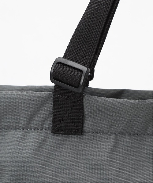 JOURNAL STANDARD relume(ジャーナルスタンダード レリューム)の「【SNOWPEAK / スノーピーク】Everyday Use 2Way トートバッグ(トートバッグ・メンズ・ブラック/グレー・FREE)」の15枚目の写真