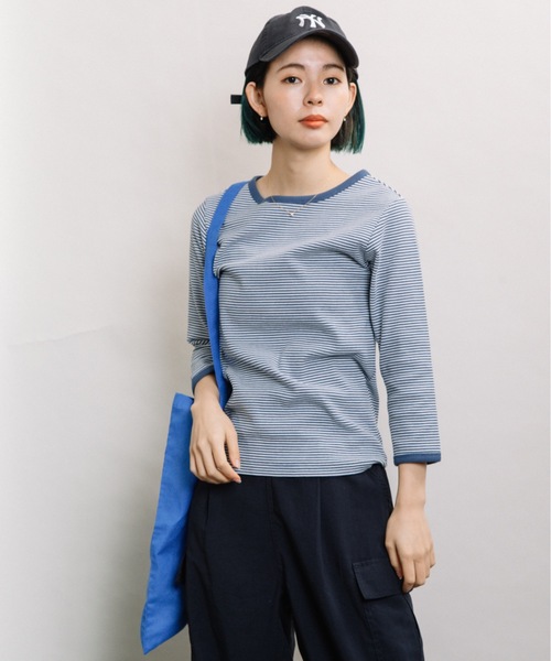 refinedworks(リファインドワークス)の「ボーダーテレコ7分袖インナー(Tシャツ/カットソー・レディース・チャコールグレー/ベージュ/ブルー・FREE)」の10枚目の写真