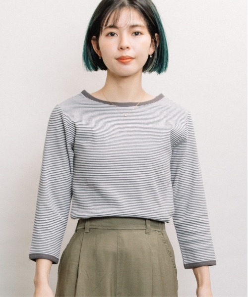refinedworks(リファインドワークス)の「ボーダーテレコ7分袖インナー(Tシャツ/カットソー・レディース・チャコールグレー/ベージュ/ブルー・FREE)」の18枚目の写真
