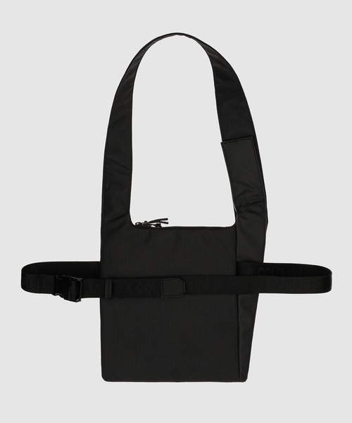 A-COLD-WALL*(アコールドウォール)の「TYPOGRAPHIC RIPSTOP CROSS BODY(ショルダーバッグ・メンズ・ブラック・FREE)」の2枚目の写真