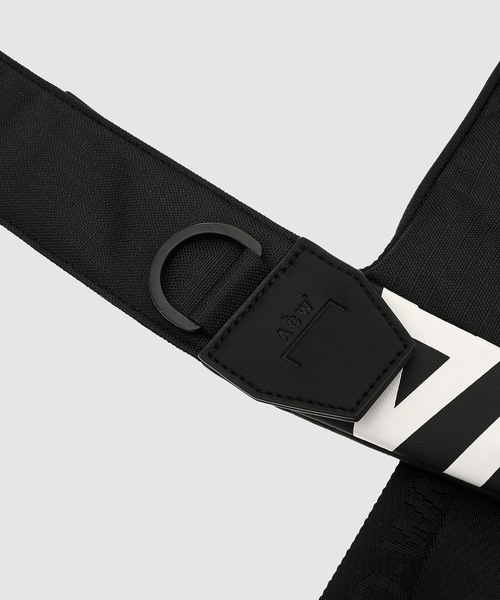 A-COLD-WALL*(アコールドウォール)の「TYPOGRAPHIC RIPSTOP CROSS BODY(ショルダーバッグ・メンズ・ブラック・FREE)」の3枚目の写真