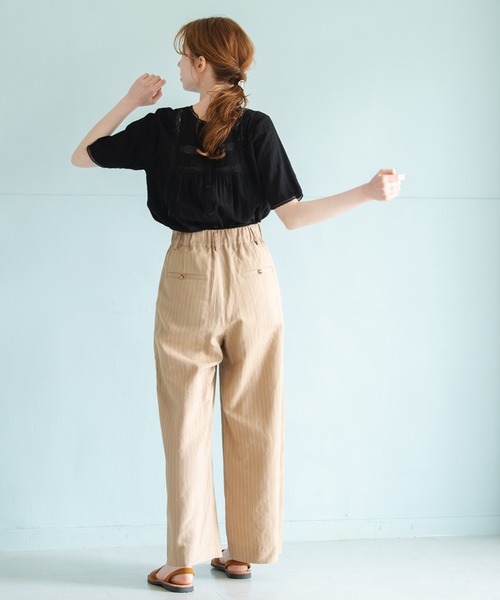 Crisp（クリスプ）の「リラックスストライプパンツ（その他パンツ・レディース・ベージュ/ナチュラル・FREE）」の4枚目の写真