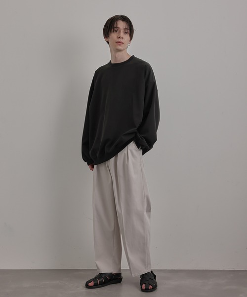 JUNRED（ジュンレッド）の「インタックアーチワイドパンツ（その他パンツ・メンズ・チャコールグレー/ホワイト系その他・S/M/L）」の4枚目の写真