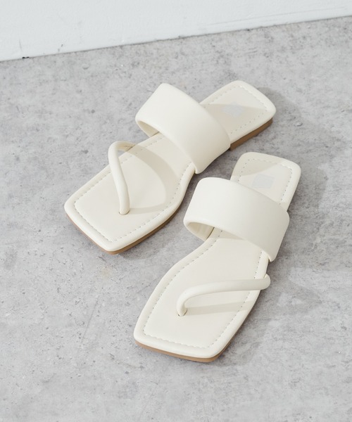 COLONY 2139（コロニートゥーワンスリーナイン）の「インステップカバートングサンダル（サンダル・レディース・グレー/ブラック/オフホワイト・22.5/24.5/23.5）」の5枚目の写真