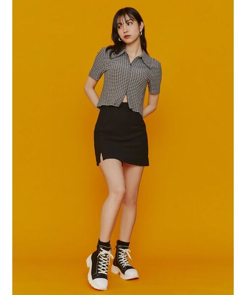 EMODA（エモダ）の「コンパクトショートシャツトップ（シャツ/ブラウス・レディース・その他/その他1/ブラック・FREE）」の5枚目の写真