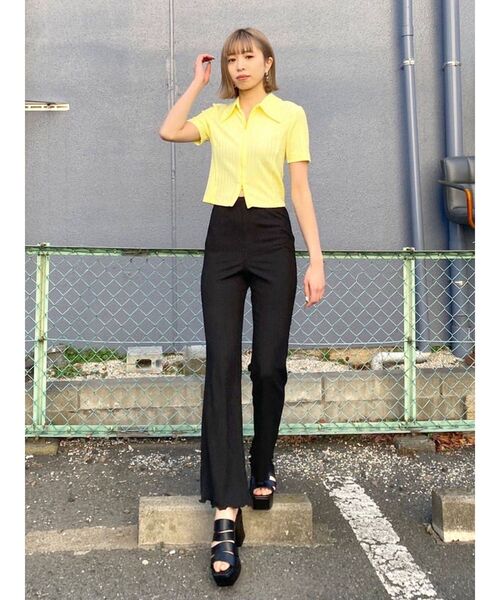 EMODA（エモダ）の「コンパクトショートシャツトップ（シャツ/ブラウス・レディース・その他/その他1/ブラック・FREE）」の11枚目の写真