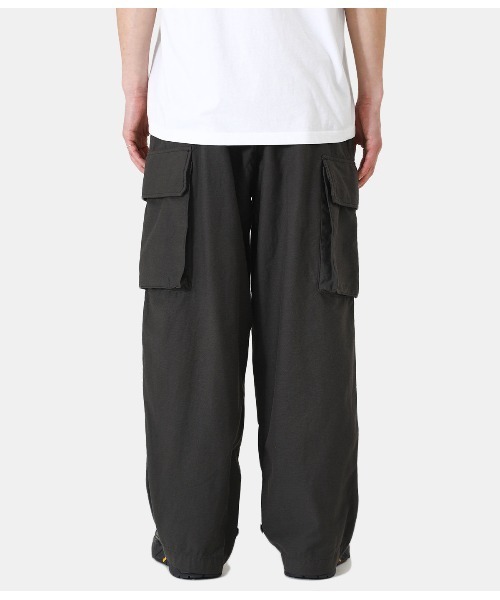 GOLD（ゴールド）の「GOLD / ゴールド：LIGHT BACKSATIN M-47 CARGO PANTS：22A-GL42272[MUS]（カーゴパンツ・メンズ・ブラック・M/L）」の12枚目の写真