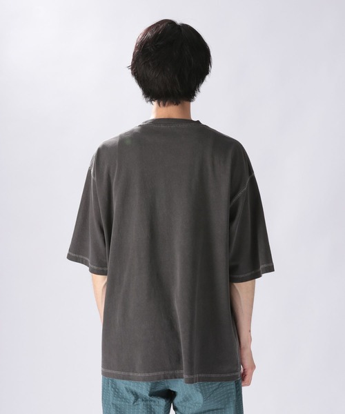 niko and...(ニコアンド)の「ピグメント刺繍ポケットTシャツ(Tシャツ/カットソー・メンズ・ライトグリーン/アイボリー/チャコール・MEDIUM/LARGE)」の11枚目の写真