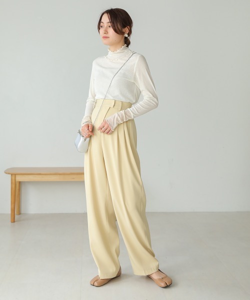 Bab（バブ）の「【新色追加】メロー袖切替ハイネックカットソー（Tシャツ/カットソー・レディース・ブラック/パープル/ブラウン/グリーン/ホワイト系その他/ピンク/ライトグレー・FREE）」の10枚目の写真