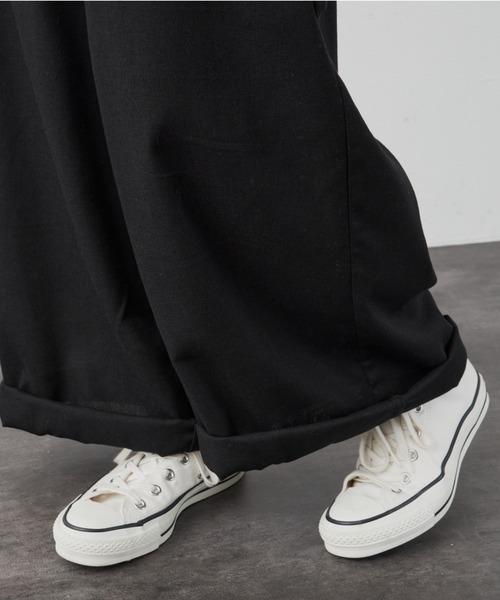 Libra Cue(リブラ キュー)の「“ドライタッチサロペット” ウエスト位置を高く見せてくれるデザインと、サラリとしたコットン素材が大人カジュアルを叶えるサロペット(サロペット/オーバーオール・レディース・ブラック/アイボリー・FREE)」の10枚目の写真