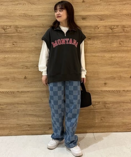 RODEO CROWNS WIDE BOWL（ロデオクラウンズワイドボウル）の「ハーフジップベストL/S Tシャツセット（Tシャツ/カットソー・レディース・チャコールグレー/杢グレー/グリーン・FREE）」の4枚目の写真
