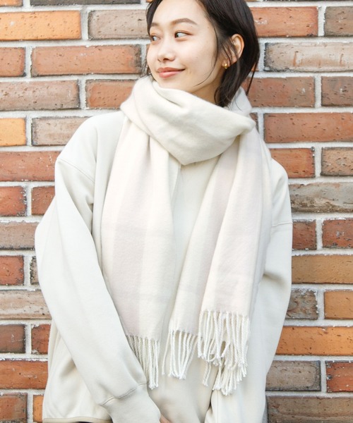 niko and...（ニコアンド）の「オリジナルチェックストール（ストール/ショール・レディース・ネイビー/グレー/オフホワイト/ピンク/ベビーピンク/サックスブルー/キャメル/チャコール・0）」の21枚目の写真