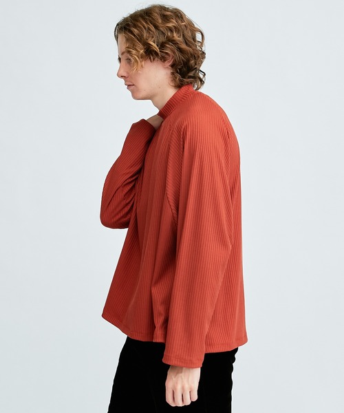 Lui's(ルイス)の「VISCOSE混ストレッチモックネックプルオーバー(Tシャツ/カットソー・メンズ・ホワイト/ブラック/ブラウン・FREE)」の6枚目の写真