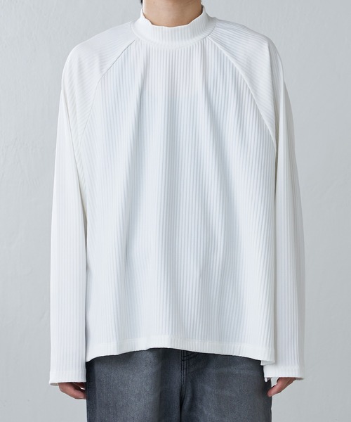 Lui's(ルイス)の「VISCOSE混ストレッチモックネックプルオーバー(Tシャツ/カットソー・メンズ・ホワイト/ブラック/ブラウン・FREE)」の21枚目の写真