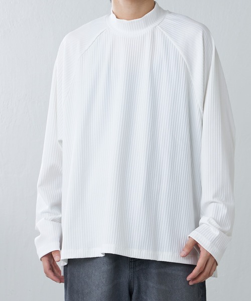 Lui's(ルイス)の「VISCOSE混ストレッチモックネックプルオーバー(Tシャツ/カットソー・メンズ・ホワイト/ブラック/ブラウン・FREE)」の17枚目の写真