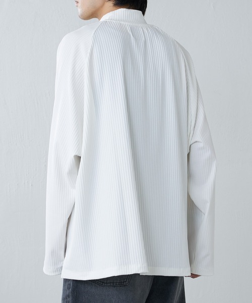 Lui's(ルイス)の「VISCOSE混ストレッチモックネックプルオーバー(Tシャツ/カットソー・メンズ・ホワイト/ブラック/ブラウン・FREE)」の18枚目の写真