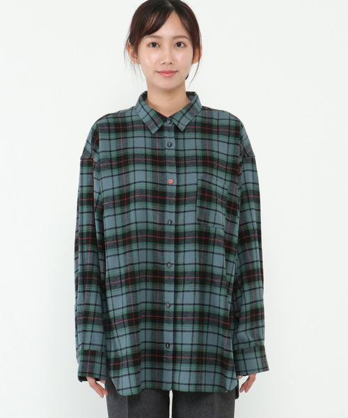 LBC（エルビーシー）の「配色ボタンチェックネルシャツ（シャツ/ブラウス・レディース・チャコールグレー/グリーン/モカ・M）」の12枚目の写真