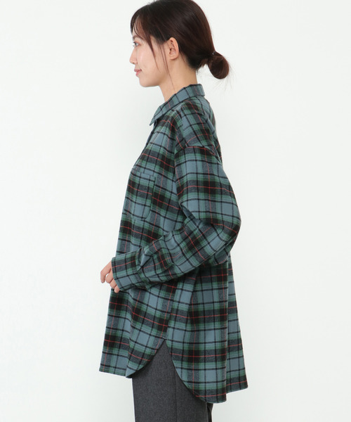 LBC（エルビーシー）の「配色ボタンチェックネルシャツ（シャツ/ブラウス・レディース・チャコールグレー/グリーン/モカ・M）」の18枚目の写真