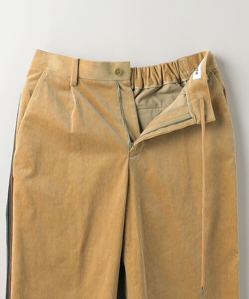 Coohem（コーヘン）の「＜COOHEM＞ KNIT SIDELINE CORDUROY PANTS