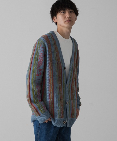 SENSE OF PLACE by URBAN RESEARCH（センスオブプレイスバイアーバンリサーチ）の「『ユニセックス』マルチカラーケーブルカーディガン（カーディガン/ボレロ・メンズ・ブラック/ブルー・MEDIUM/LARGE）」の12枚目の写真