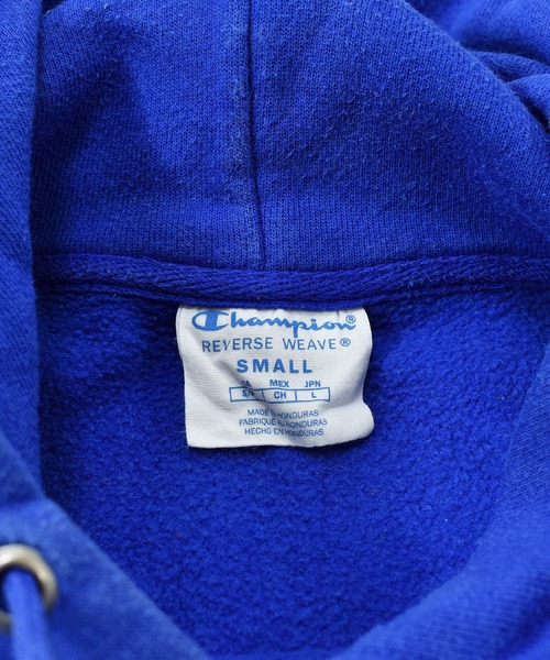 Champion(チャンピオン)の「【ヴィンテージ古着】Y2K Champion / チャンピオン リバースウィーブ ロゴ スウェットパーカー(パーカー・メンズ・ブルー・SMALL)」の10枚目の写真