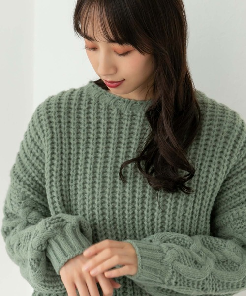 fifth（フィフス）の「袖ケーブルあぜ編みボリュームニット（ニット/セーター・レディース・グリーン/アイボリー/モカ・M）」の18枚目の写真