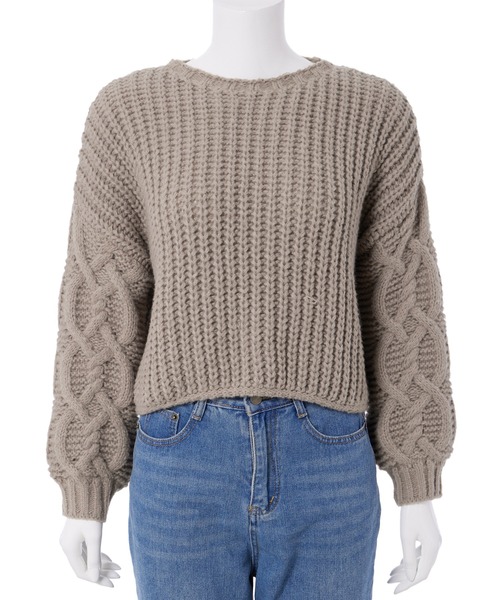 fifth（フィフス）の「袖ケーブルあぜ編みボリュームニット（ニット/セーター・レディース・グリーン/アイボリー/モカ・M）」の4枚目の写真