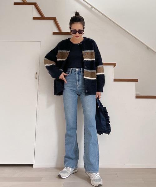 Vicente（ヴィセンテ）の「Color knit cardigan（カーディガン/ボレロ・レディース・ネイビー/ホワイト・FREE）」の16枚目の写真