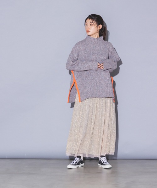 hunch(ハンチ)の「サイドバイカラーメランジニット | 秋冬 長袖 クルーネック ゆったり リサイクルポリ オーバーサイズ(ニット/セーター・レディース・ベージュ/グレー/ライム・FREE)」の9枚目の写真