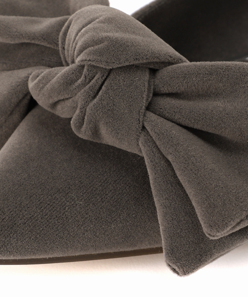 LE TALON（ルタロン）の「ポインテッドボリュームリボンフラット