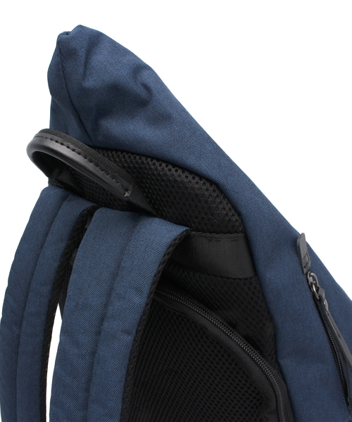 VENCEEXCHANGE(ヴァンスエクスチェンジ)の「LARKINSラーキンス BACKPACK L (バックパック/リュック・メンズ・オフホワイト/ブラック/ネイビー・FREE)」の6枚目の写真